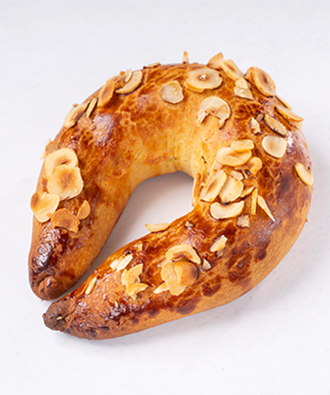 Ay Çöreği: Geleneksel Lezzetin Donuk Teknolojiyle Buluştuğu En Yumuşak Hali – Mayar Üretimi