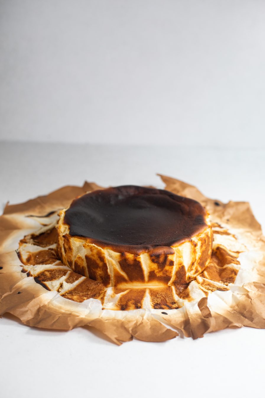 San Sebastian Cheesecake Bütün